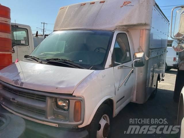 Chevrolet 3500 Panel vans