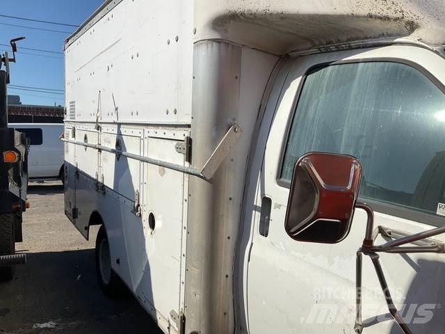 Chevrolet 3500 Panel vans