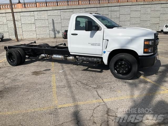 Chevrolet 4500 Cabins and interior