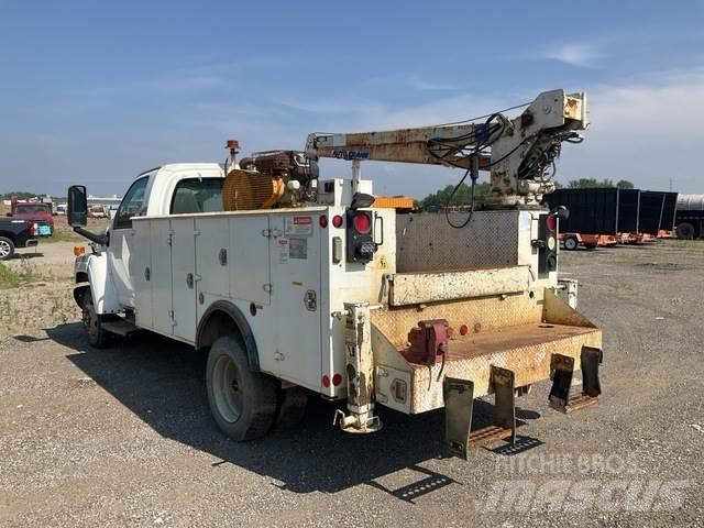 Chevrolet 5500 Municipal / general purpose vehicles