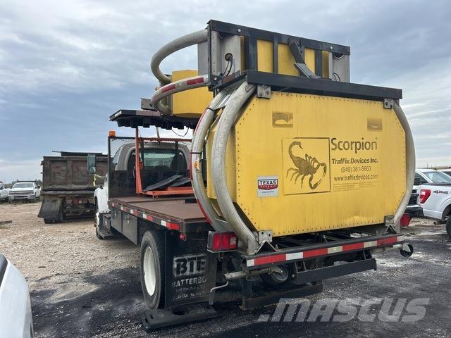 Chevrolet 6500 Municipal / general purpose vehicles