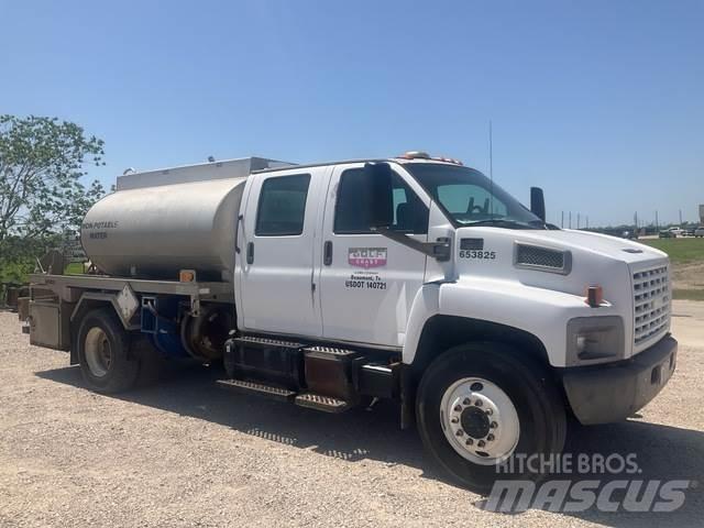 Chevrolet 7500 Water bowser