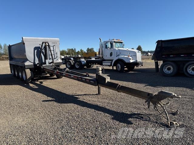  Clough Tipper trailers