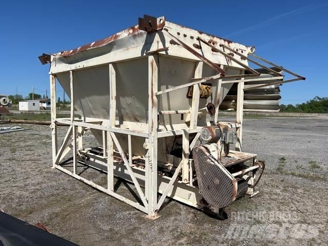  Cold Feeder Grain bins