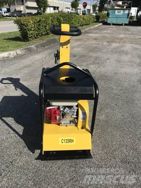 Cormac C135RH Plate compactors