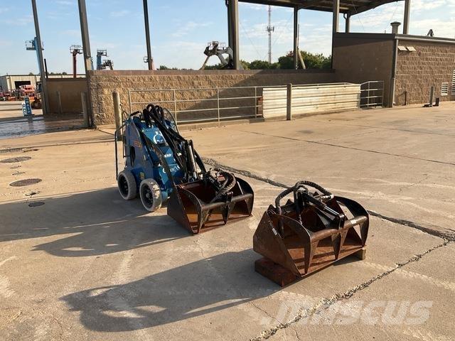  Cratos Sherpa Skid steer loaders