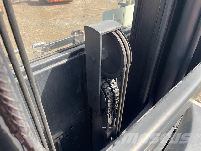 Crown SP3500 Electric forklift trucks