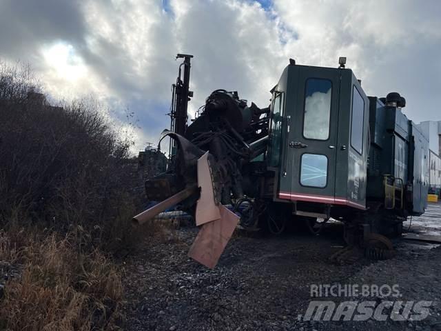 Cubex QXR 1320 Surface drill rigs