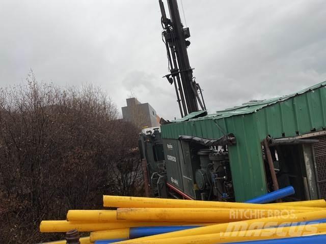 Cubex QXR 920 Surface drill rigs