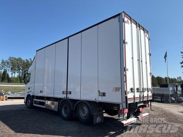 DAF XF 530 FAN Box trucks