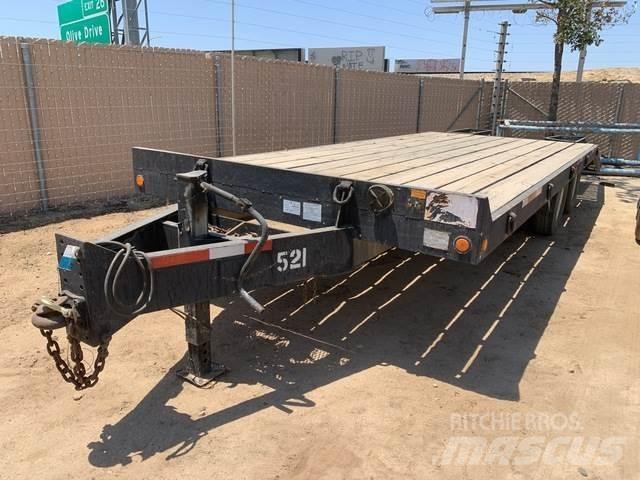  Denair Car carrier