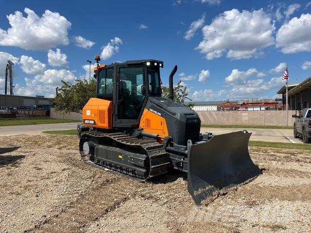 Develon DD100 Crawler dozers