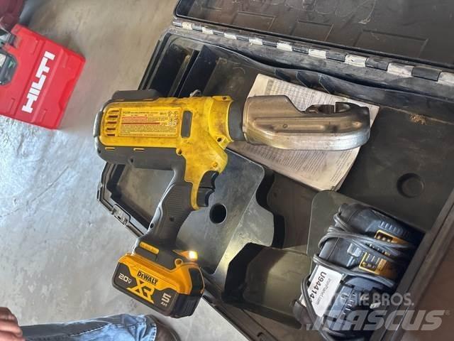 DeWalt DCE300 Other