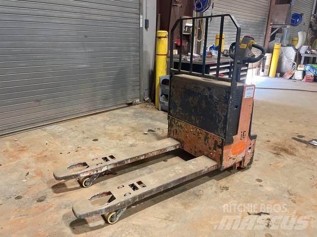 Doosan  Hand pallet truck