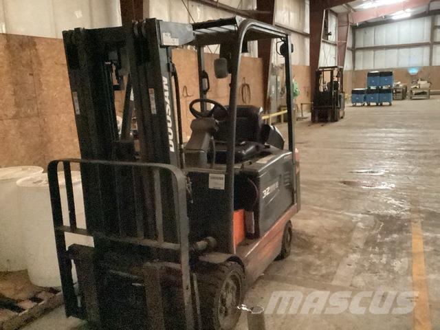 Doosan BC32S-5 Electric forklift trucks