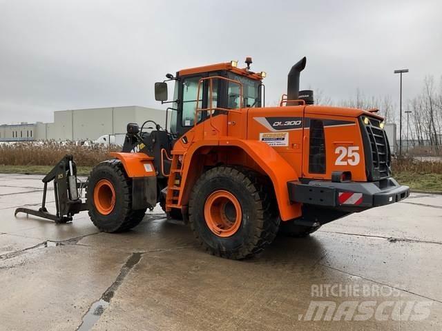 Doosan DL300-5 Wheel loaders