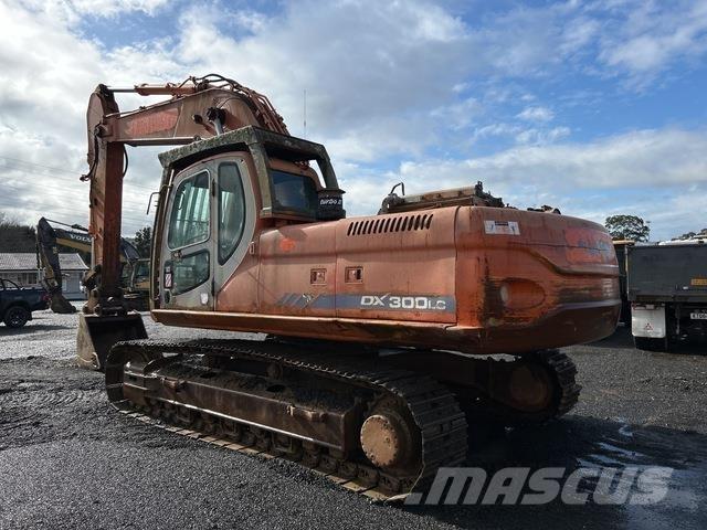 Doosan DX300LC Crawler excavators