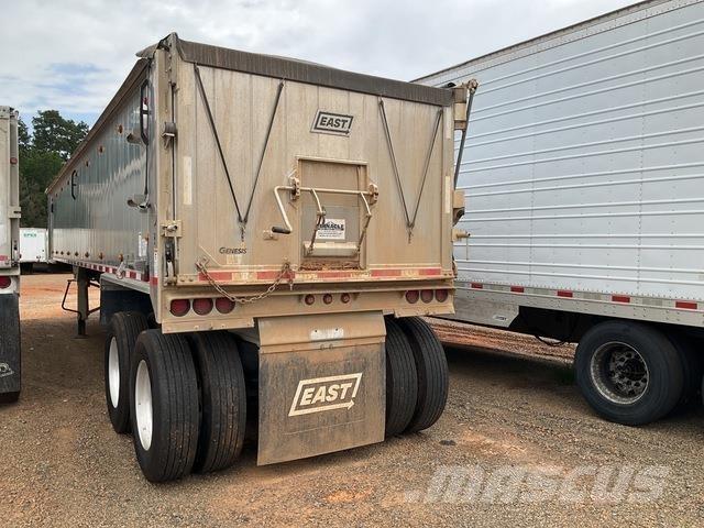 East Mfg  Tipper trailers