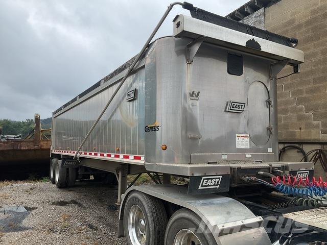 East Mfg  Tipper trailers
