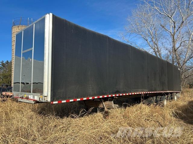 East Mfg  Curtainsider trailers