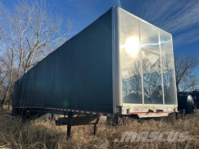 East Mfg  Curtainsider trailers