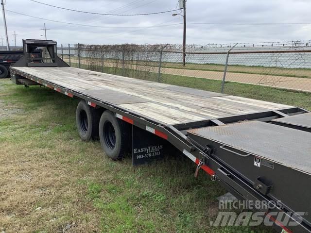 East Mfg Texas Car carrier