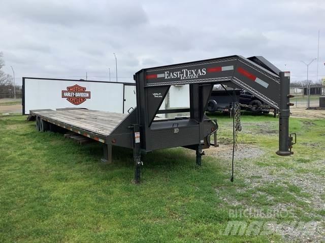 East Mfg Texas Car carrier