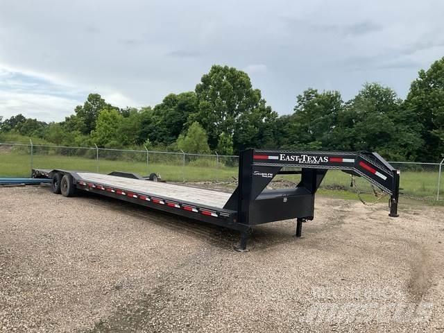 East Mfg Texas Car carrier