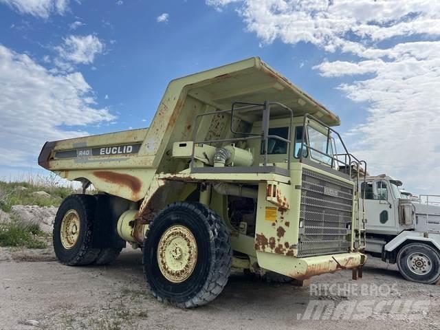 Euclid R40 Articulated Haulers