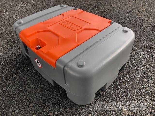  EXEQ DD210 Fuel and additive tanks