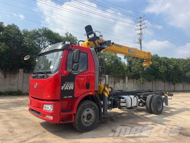 FAW J6L-240 Truck mounted cranes