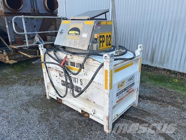  FES Fuel and additive tanks
