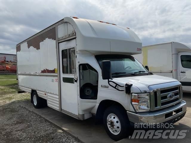Ford E-350 Box trucks