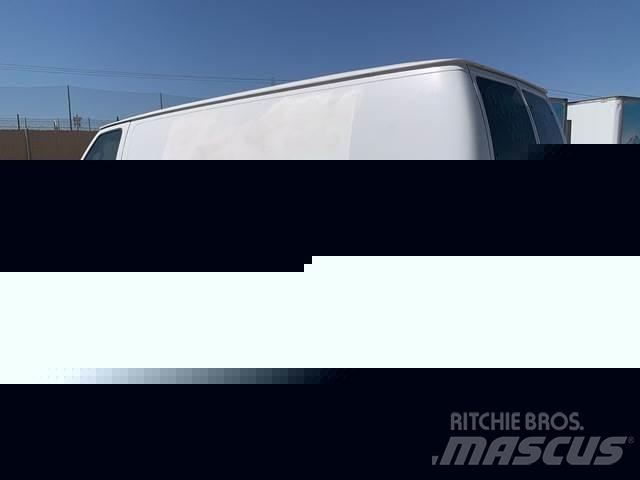 Ford E-350 Panel vans