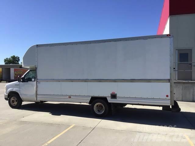 Ford E-350 Panel vans