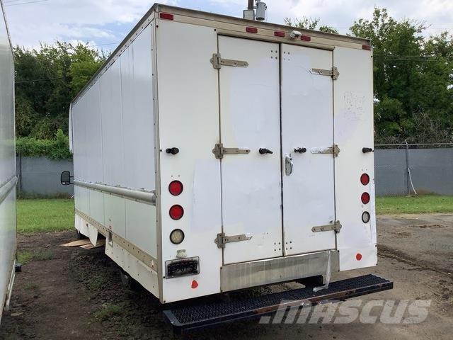 Ford E-350 Box body