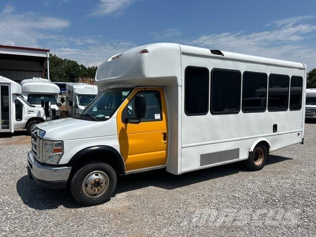 Ford E-350 Mini bus