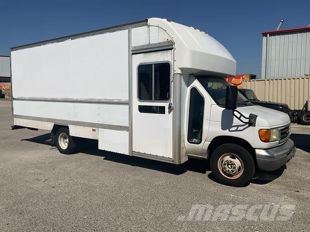 Ford E-350 Box trucks