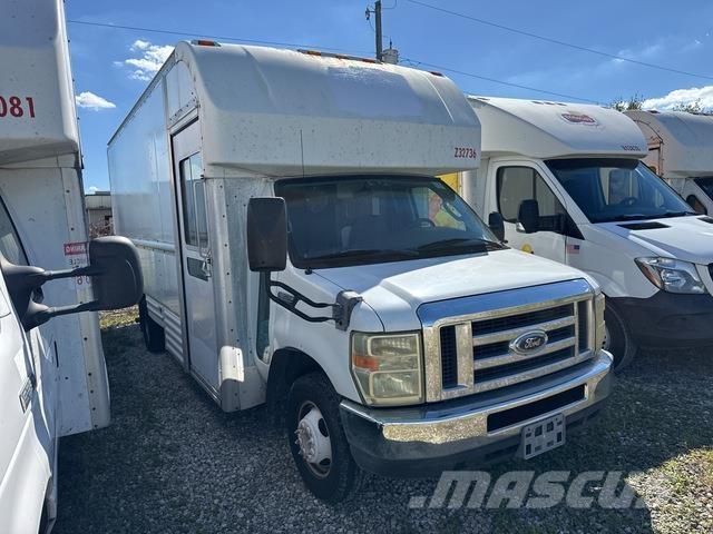 Ford E-350 Box body