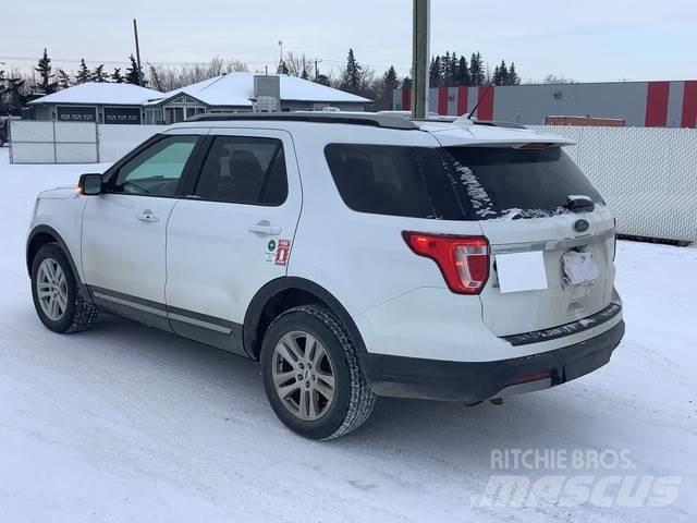 Ford Explorer Cars