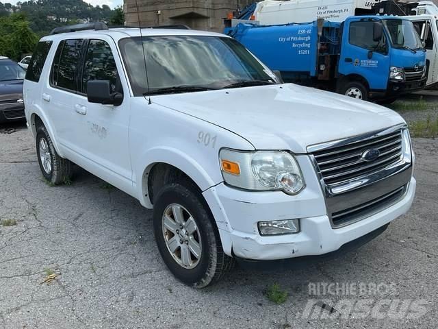Ford Explorer Cars