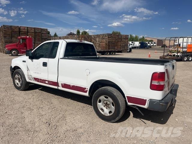Ford F-150 Pick up/Dropside
