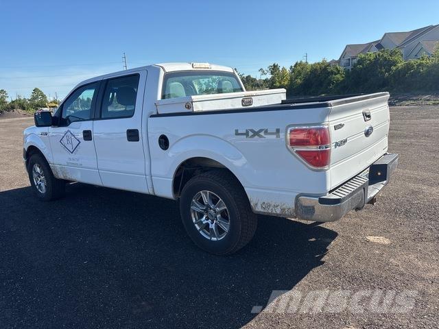 Ford F-150 Pick up/Dropside