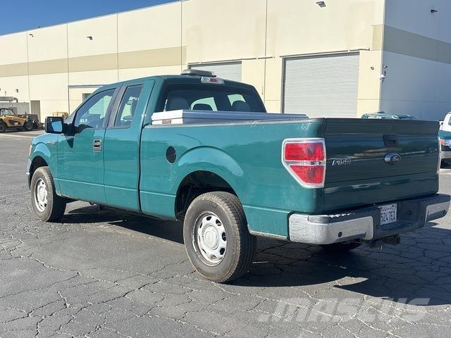 Ford F-150 Pick up/Dropside
