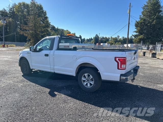 Ford F-150 Pick up/Dropside