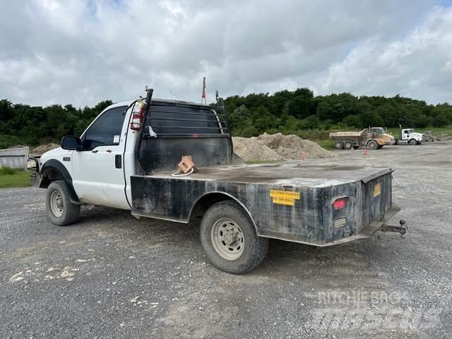 Ford F-250 Flatbed / Dropside trucks