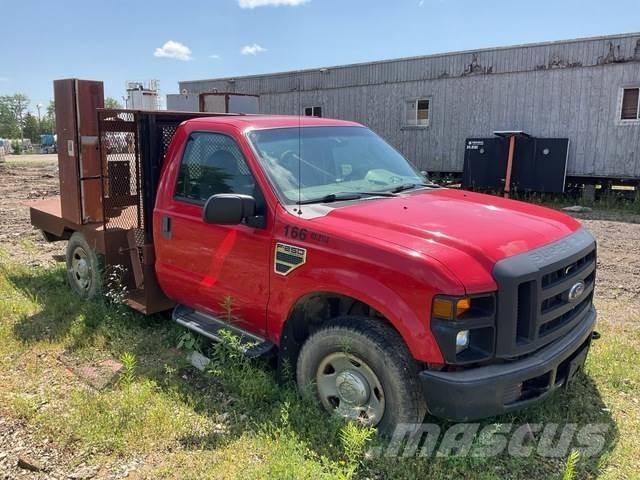 Ford F-250 Flatbed / Dropside trucks