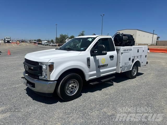 Ford F-250 Municipal / general purpose vehicles