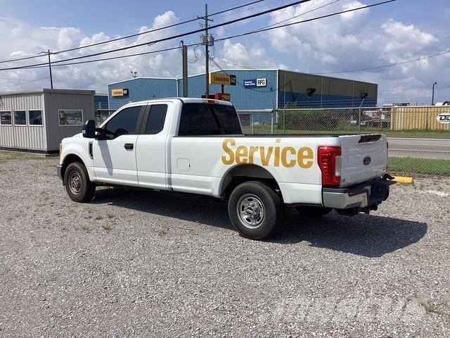 Ford F-250 Pick up/Dropside