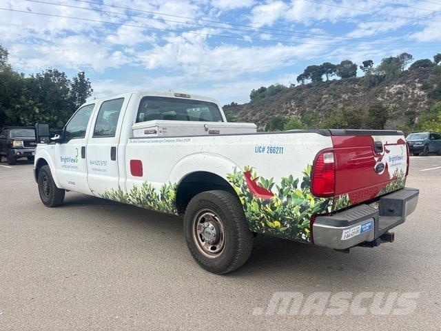 Ford F-250 Pick up/Dropside